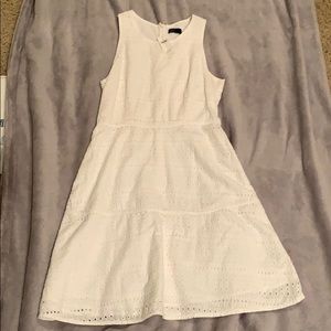 NWT Gap White Embroidered Dress Size 6